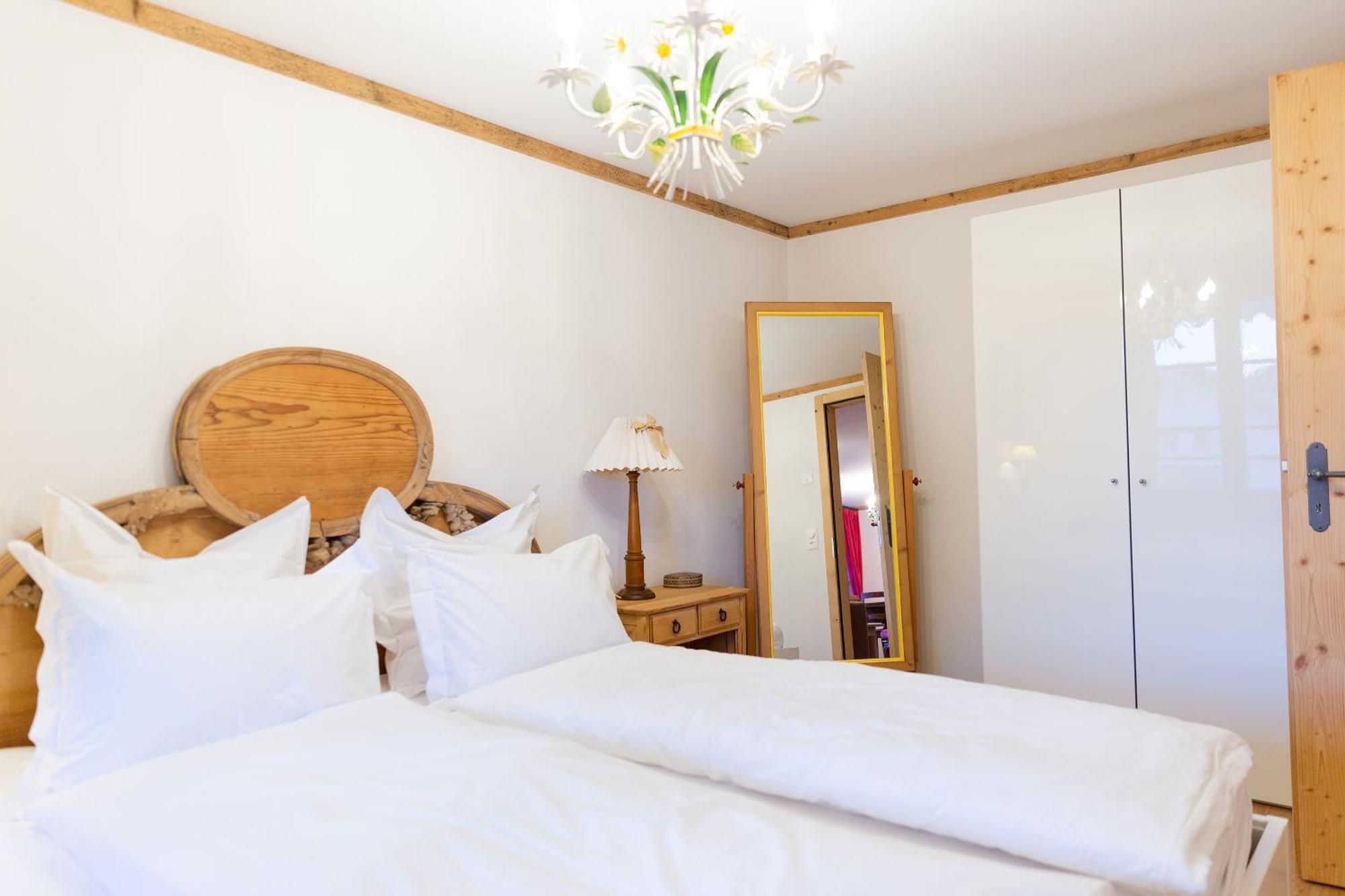 Gasthof Zum Schluessel La Meridienne Fribourg Sa Ueberstorf Room photo